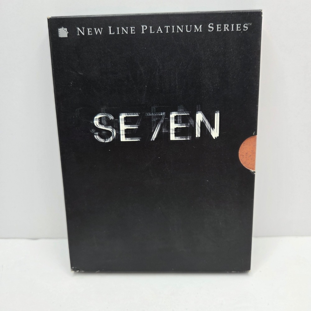 Se7en DVD New Line Platinum Series 2-Disc Special Edition Brad Pitt Fincher